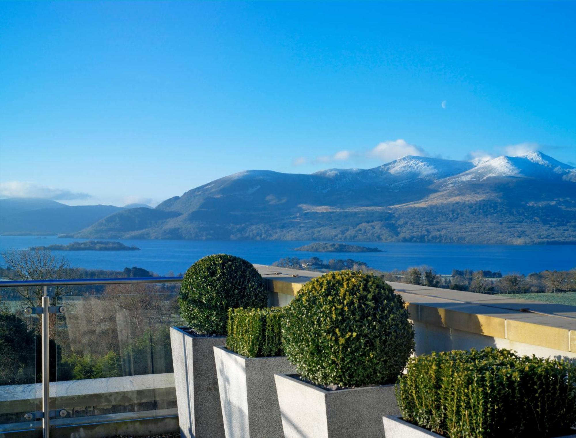 Aghadoe Heights Hotel & Spa Killarney Dış mekan fotoğraf View of Lake Taupo from the hotel